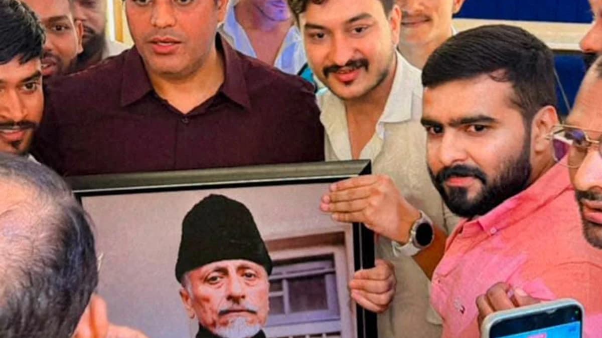 बिलासपुर में गूंजी छात्रों की आवाज: राज्यसभा सांसद इमरान प्रतापगढ़ी ने युवाओं से किया सीधा संवाद, बोले—संसद से हर मंच तक मजबूती से उठाएंगे मुद्दे