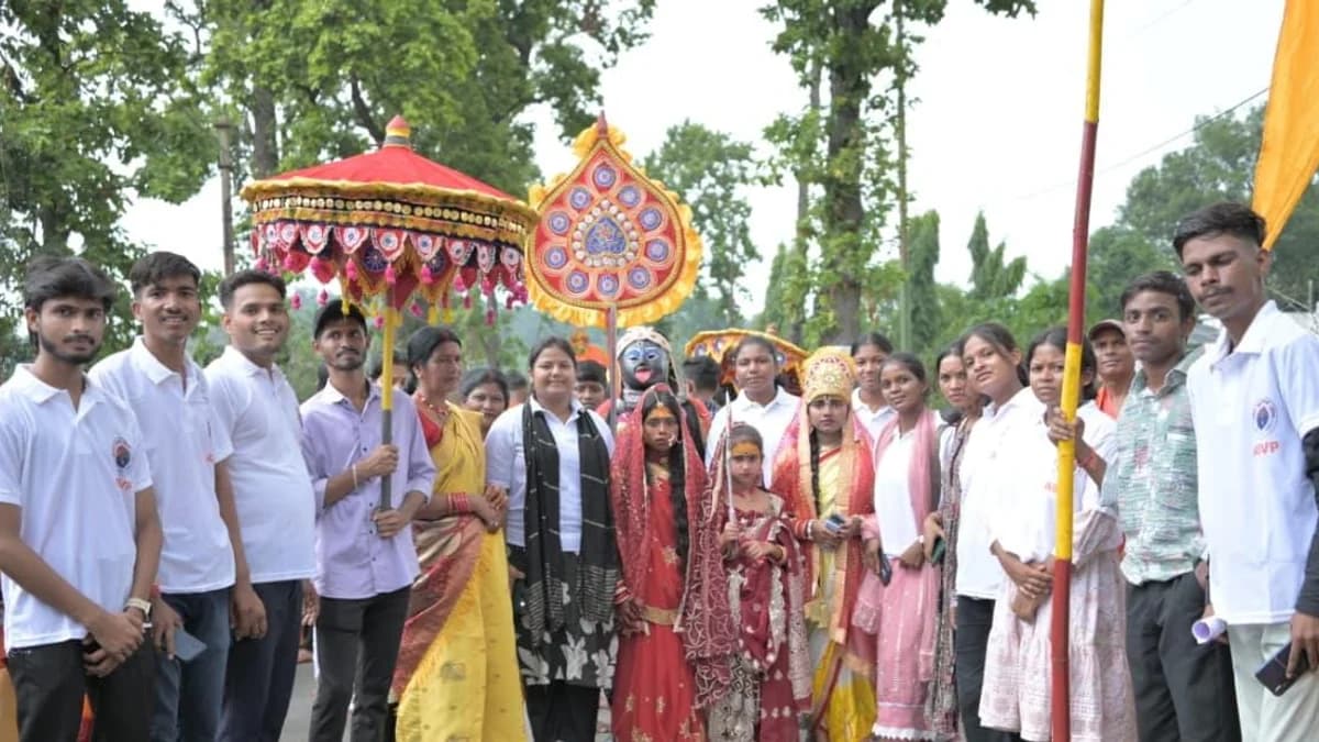 भगवान श्री जगन्नाथ रथ यात्रा में अभाविप ने निभाई सेवा की मिसाल, श्रद्धालुओं की सेवा में दिनभर जुटे रहे कार्यकर्ता