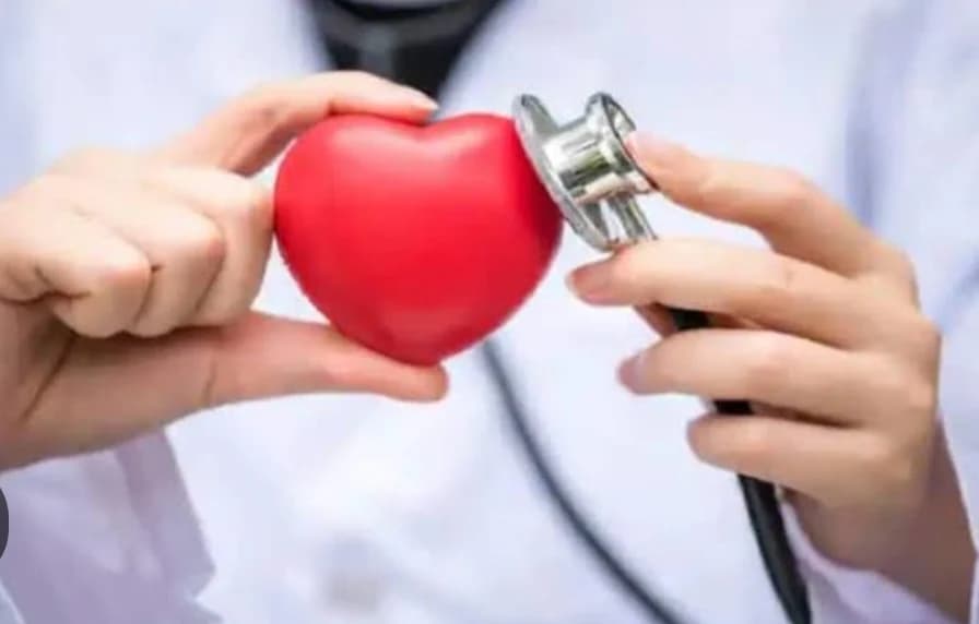 सीने में दर्द से हार्ट अटैक तक… हर मिनट अहम: MCB के चिकित्सकों को ECG की बारीकियों का विशेष प्रशिक्षण