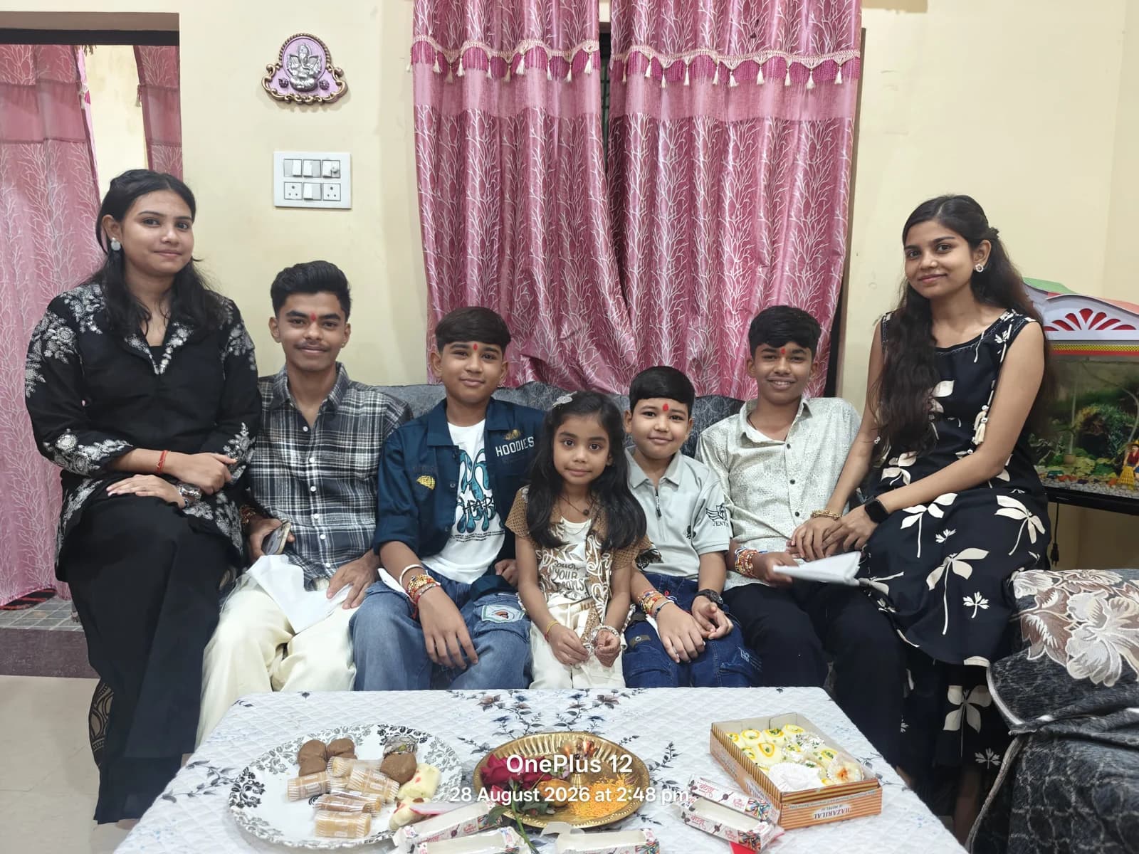 राखी के धागे में बंधा भाई-बहन का अटूट प्रेम, मनेन्द्रगढ़ से कोयलांचल तक गूंजा रक्षाबंधन का उल्लास