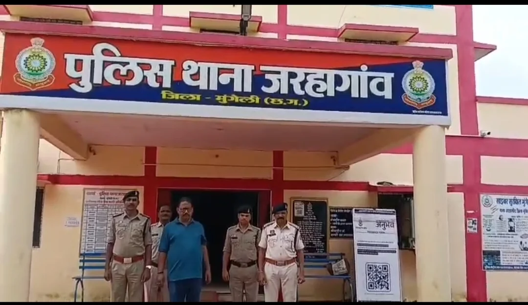 मुख्य नगर पालिका अधिकारी सड़क हादसे में गिरफ्तार, गलत दिशा में तेज रफ्तार से वाहन चलाने का आरोप (1/2)