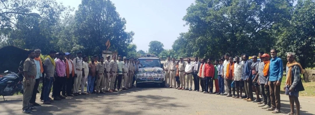 जंगल और वन्यजीवों की सुरक्षा का संदेश लेकर गांव-गांव पहुंची वन विभाग की बाइक रैली (2)