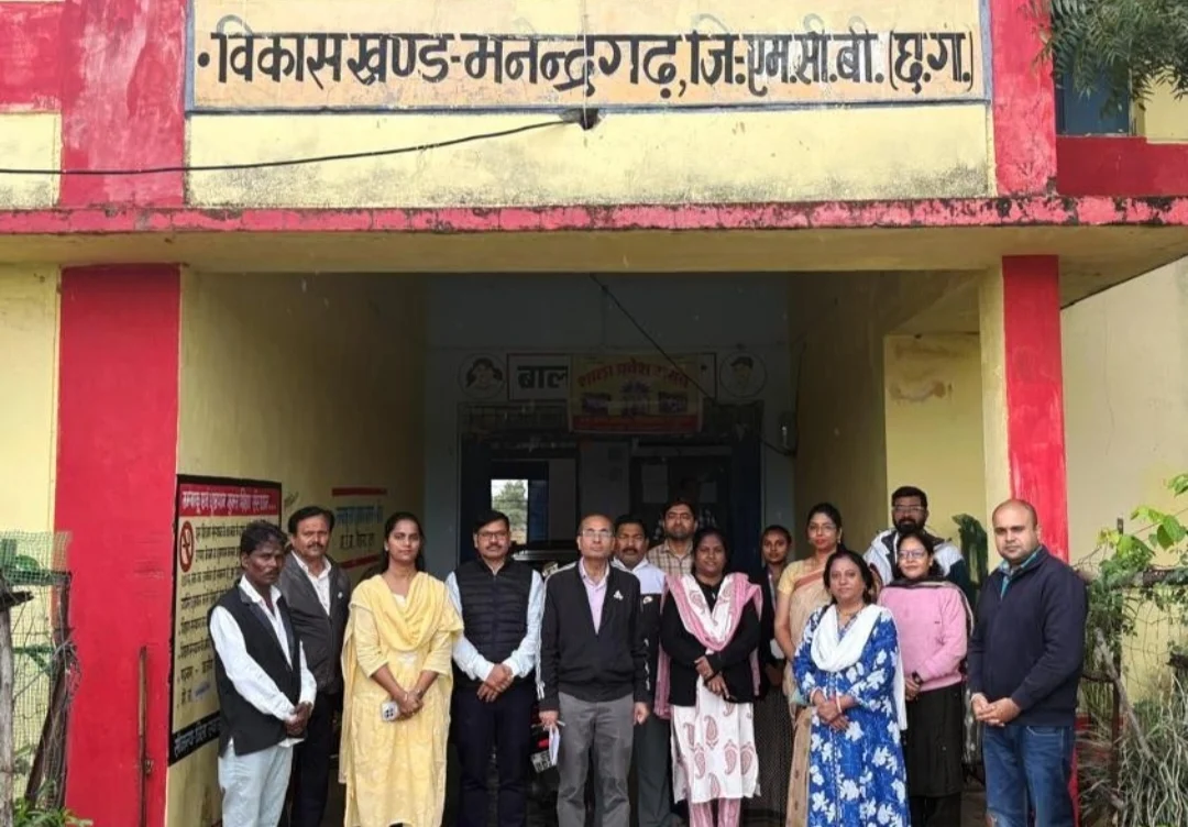 राष्ट्रीय पंचायत पुरस्कार की दौड़ में ग्राम पंचायत घुटरा, केंद्रीय टीम ने पहुंचकर परखी जमीनी हकीकत (2)